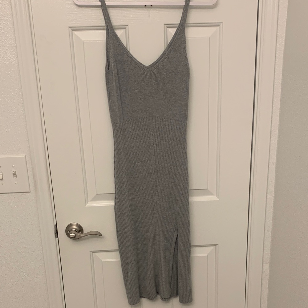 Abercrombie & Fitch Gray midi sweater dress with cardigan set - Picture 5 of 5